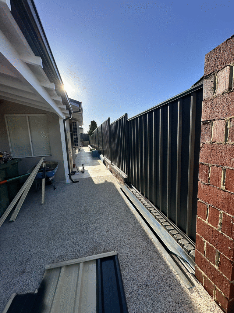 Fence Painters Mount Richon